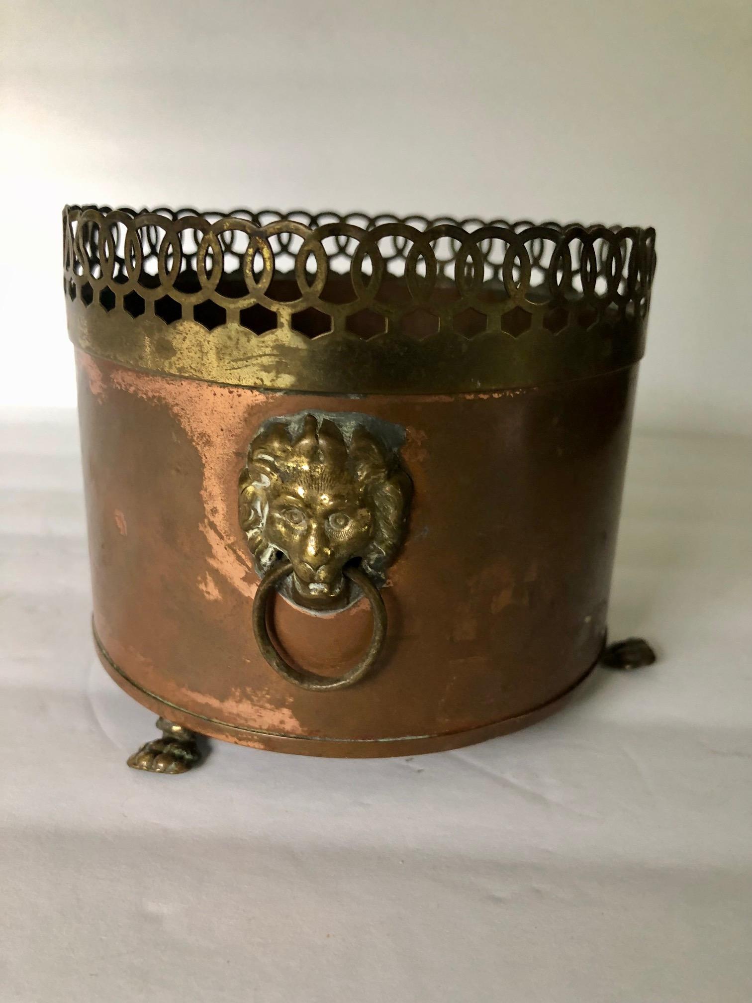 Vintage Hammered Brass Planter Bowl Paw Feet Footed Side Rope Lion