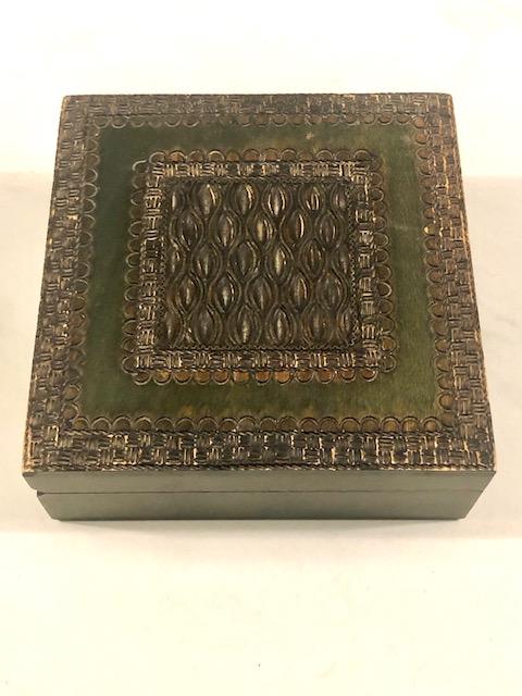 Vintage Olive Green Tramp Art Box » Tookey Buxton